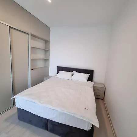 Kitty Sunset * Mamaia