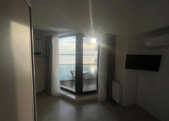 Kitty Sunset Apartman *