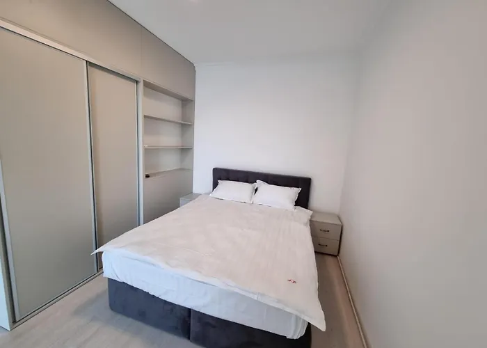 Kitty Sunset * Mamaia