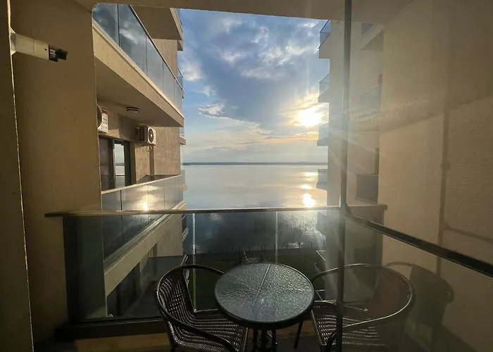 Kitty Sunset דירה