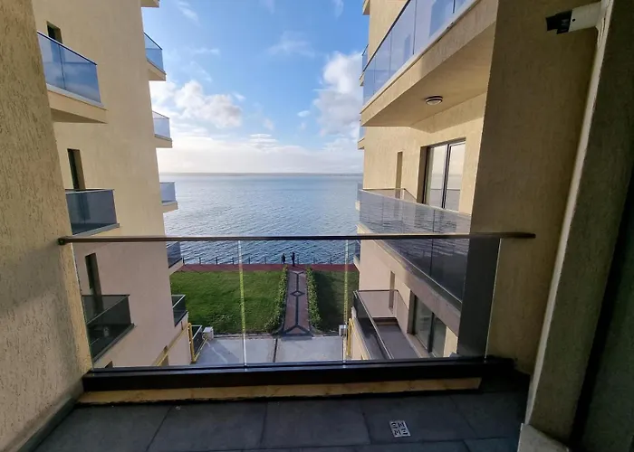 Kitty Sunset דירה