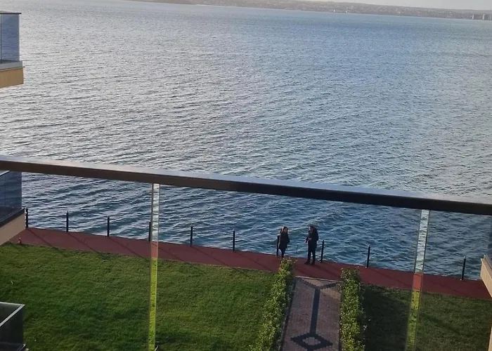 Kitty Sunset דירה